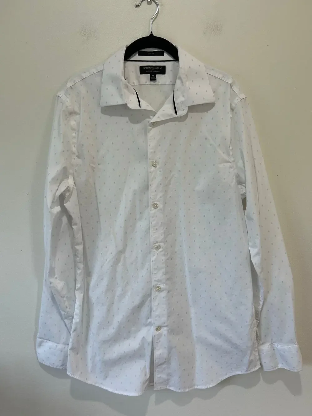 Banana Republic slim fit button down mens M white blue print preppy office